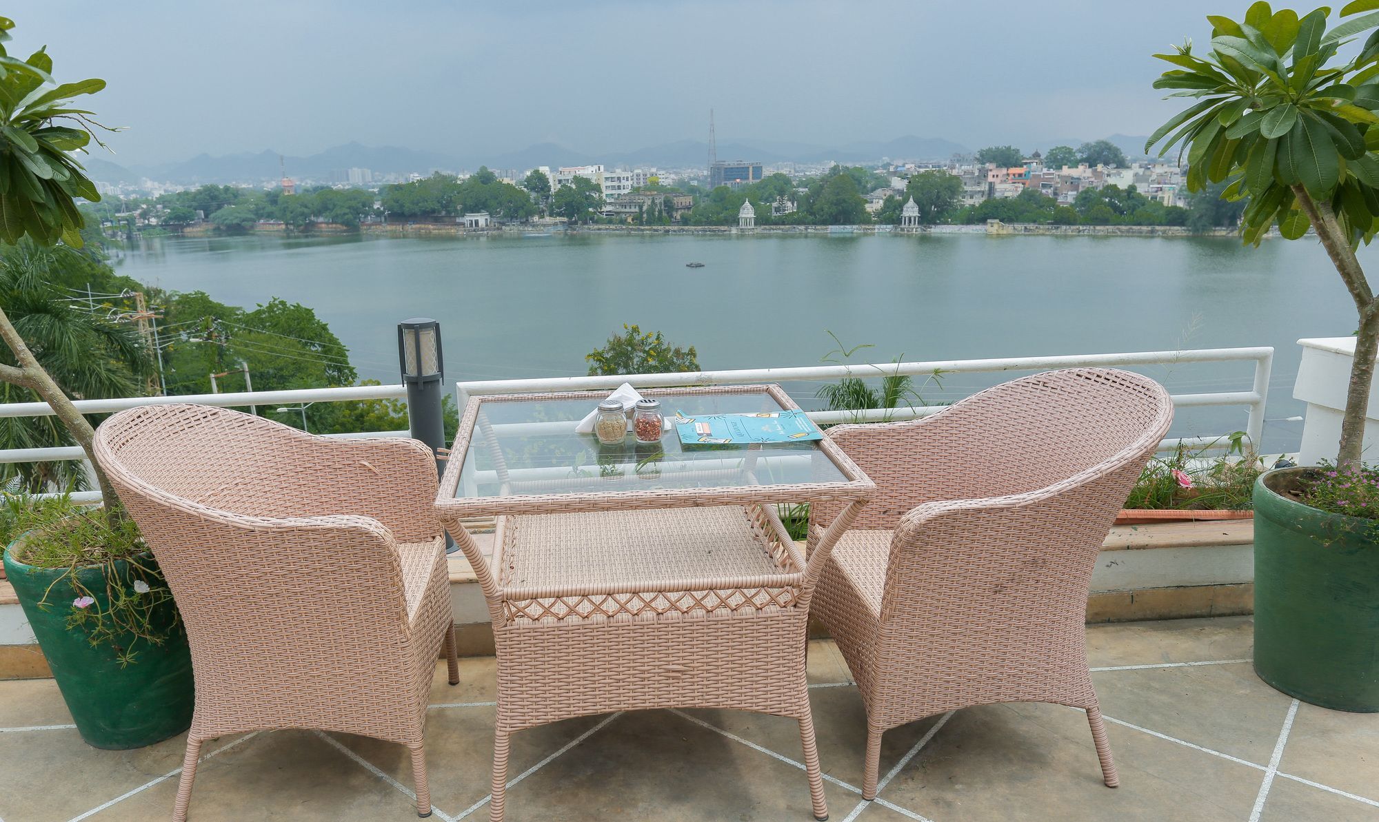 Brahma Niwas - By The Lake Udaipur Exterior foto